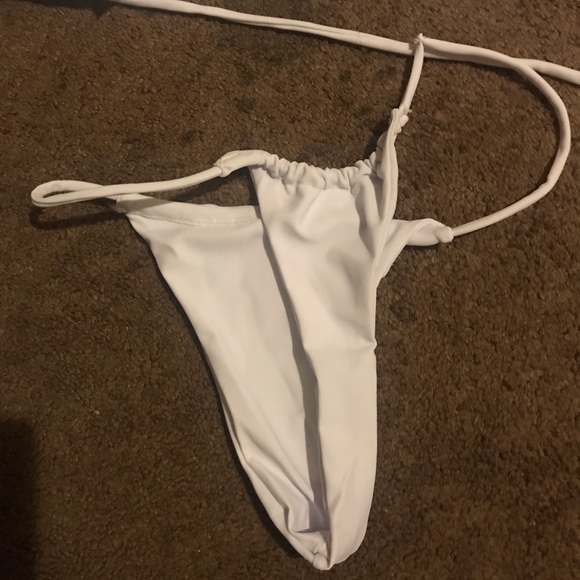 2 Piece Bikini 👙 - Picture 6 of 6